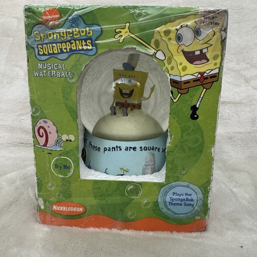 2003 Enesco SpongeBob SquarePants Musical Waterball Snow Globe Open Box